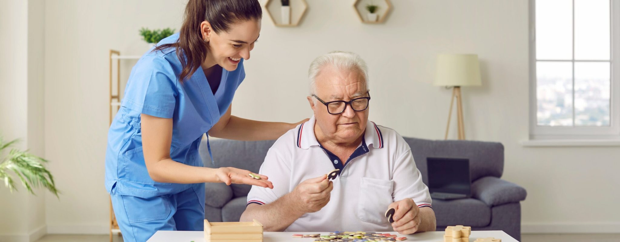 Friendly,Smiling,Nurse,Caregiver,In,Geriatric,Clinic,Or,Retirement,Home